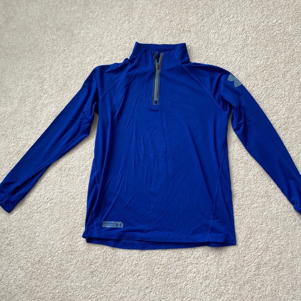 Under Armour long sleeve 1/4 zip shirt